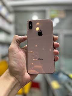 Apple iPhone XS Max ---Broken front & Back ( sms me on whatsapp for fa