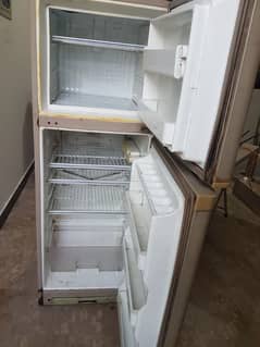 Dawlance 2 Door old fridge Fast Cooling
