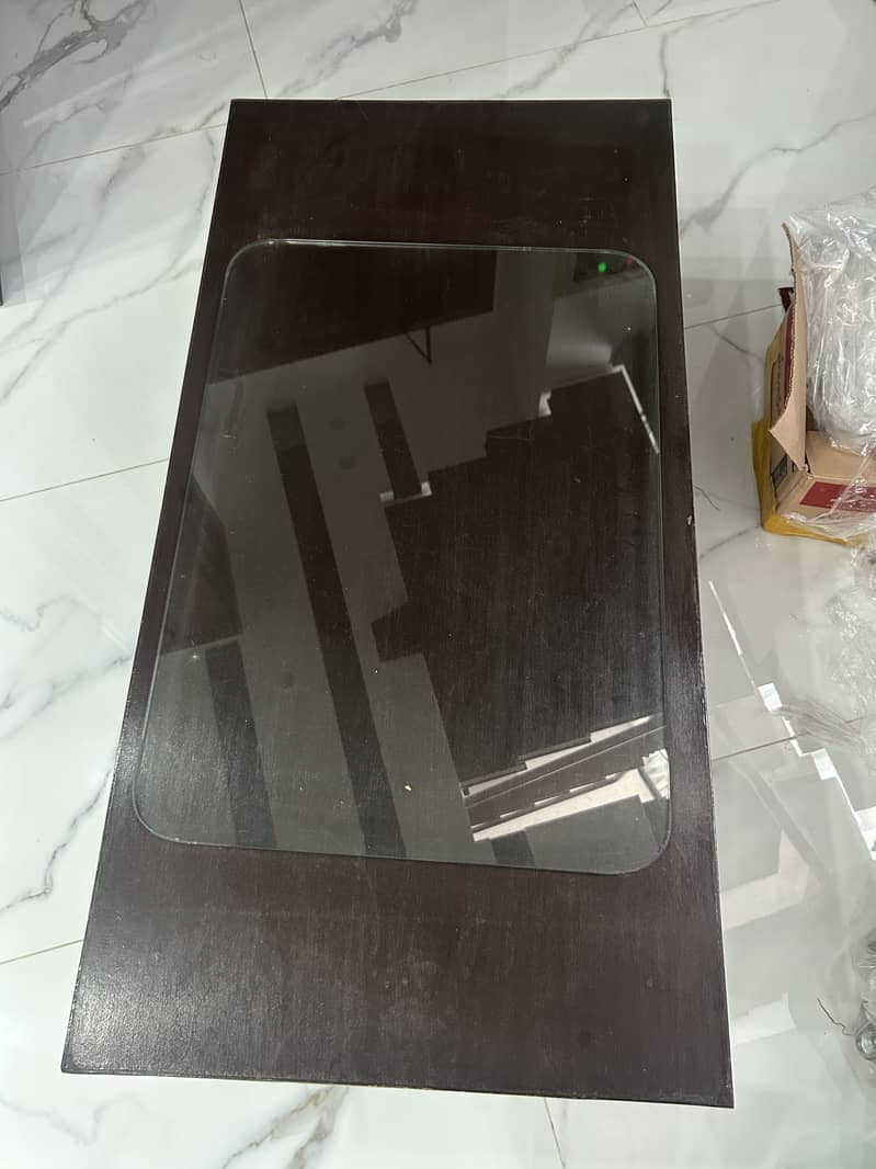2 Big size tables with mirror on Top 4