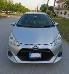 Toyota Aqua S 2013/17 Silver Islamabad