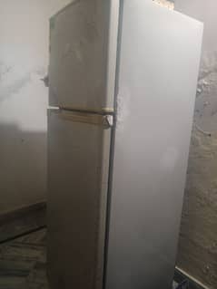 Dawlance medium fridge