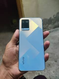 4gb ram 64gb mamri  vivo y21