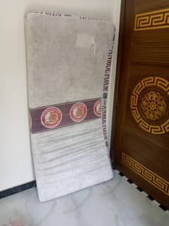 Single bed good condition mattress