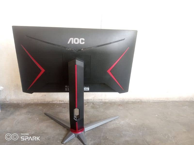 Aoc Monitor Gaming 165 Hertz with line issue  Exchange Available 6