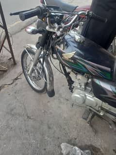 honda 125 2023 model lush condition