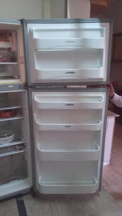 Dawlance Refrigerator & Freezer 2in1