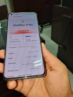 OnePlus 11 16gb+8gb/256gb