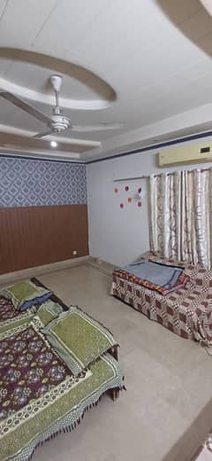 20 Marla Upper Portion For Rent In Nawab Town