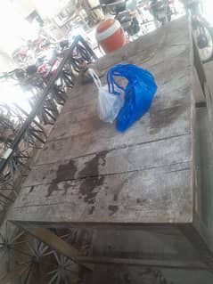 dukan table