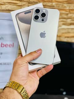 Apple iPhone 15 Pro Max 256g on Easy Installment