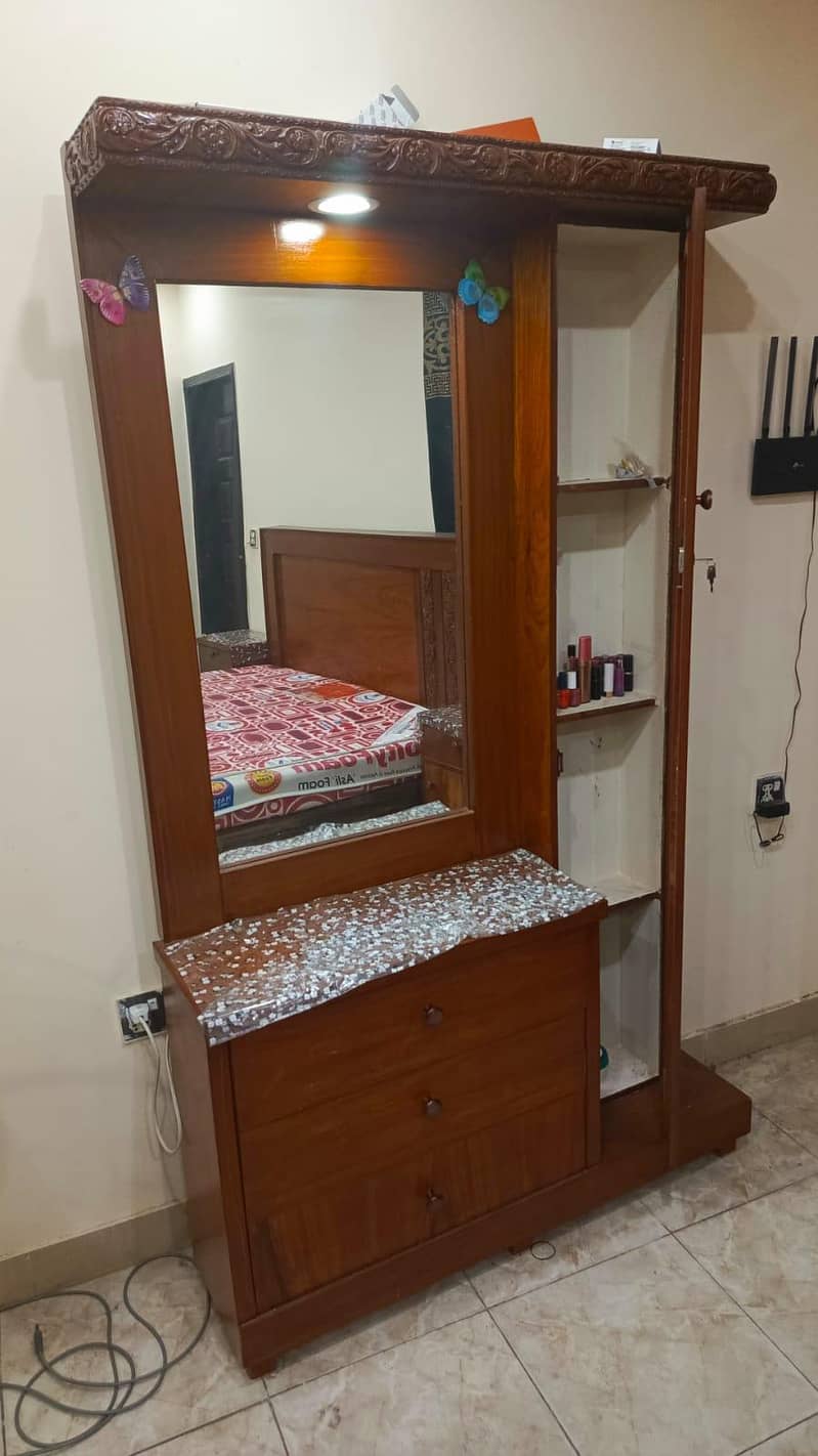Bed with side table and dressing table 11