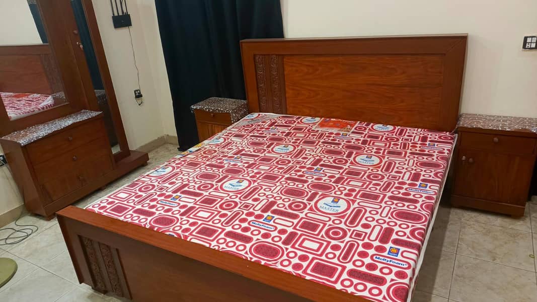 Bed with side table and dressing table 14
