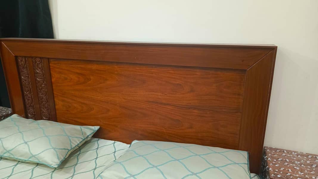 Bed with side table and dressing table 15