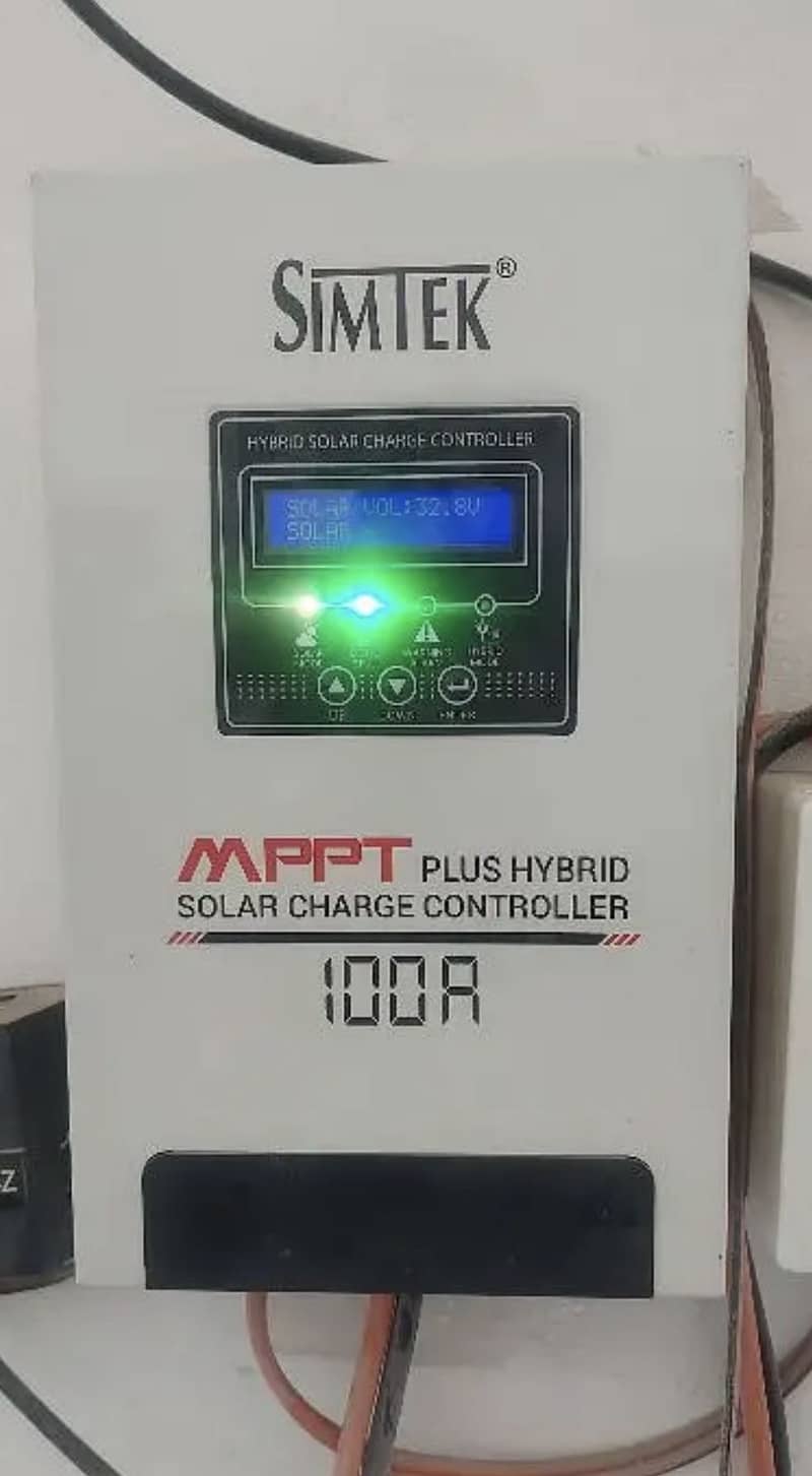 Simtek mppt 100 A 0