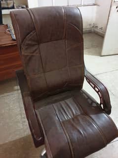 office boss chair revolving