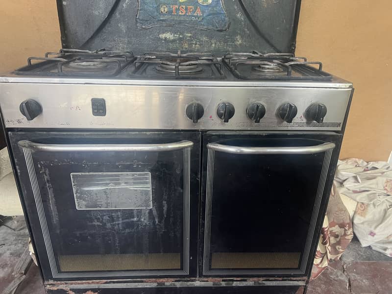 Cooking range in perfect working condition 4