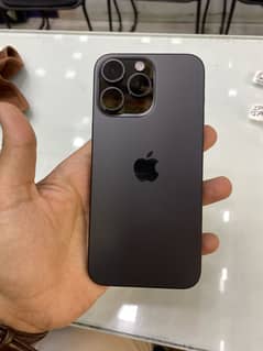 iPhone 15 pro max 256 GB Canadian JV