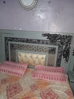 Bed urgent sell