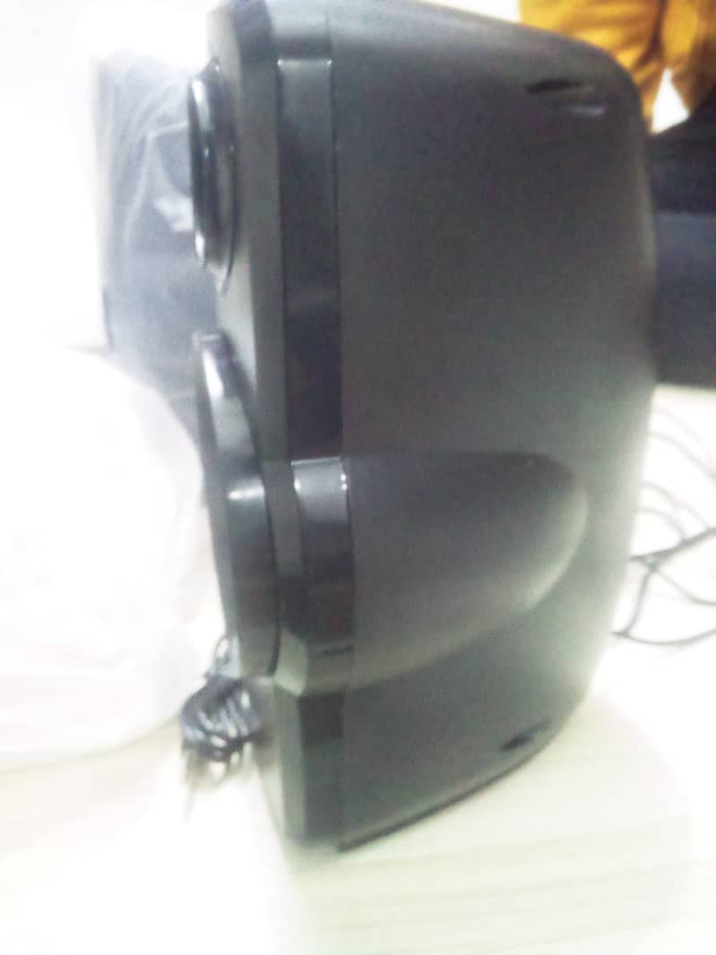 speaker 2