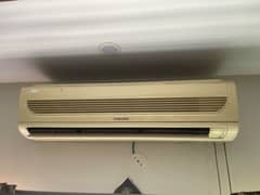 Samsung 2 ton ac. Works perfect