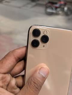 iphone 11 pro max 256 gb NON PTA FACTORY UNLOCKED urgent sale