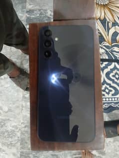 Samsung galaxy A15  8 month warranty  Condition 10/10  With box 8/256