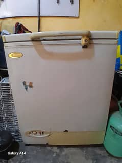 Waves small freezer 10/9 condition
