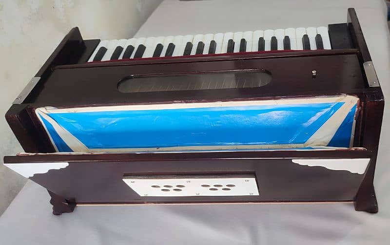harmonium 1