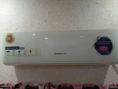 changhong ruba AC/  3. month use 10/8 condition