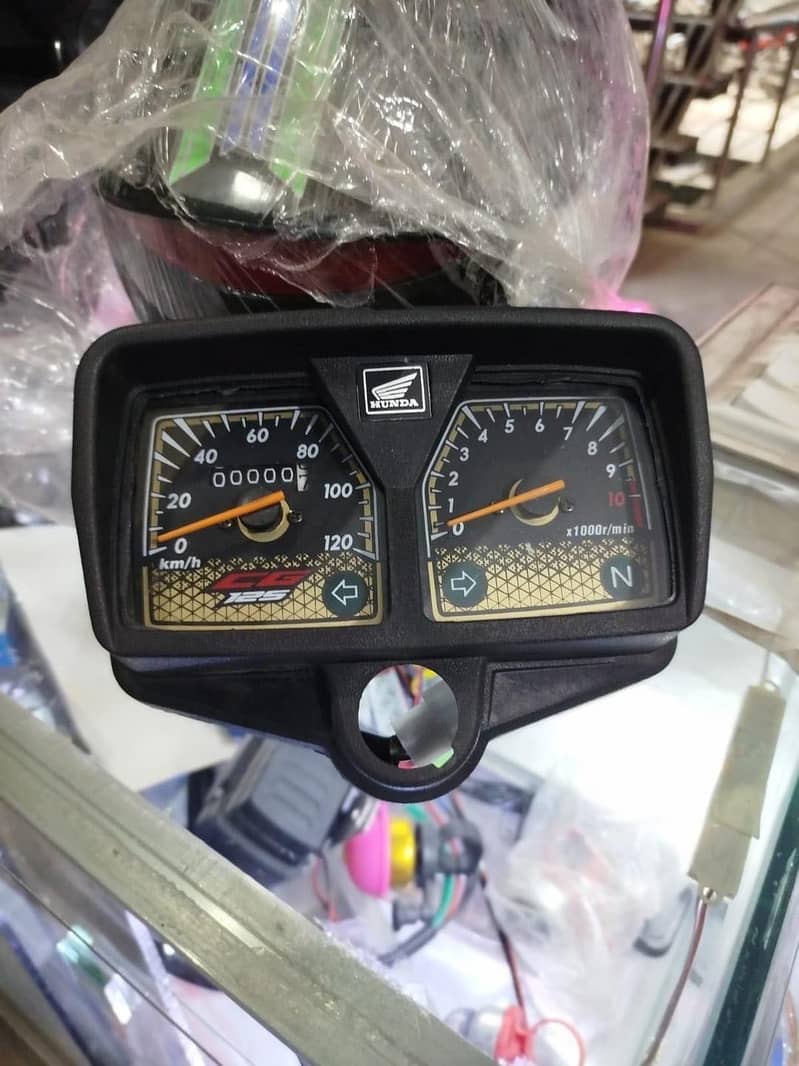 125 speedometer Black colour 0