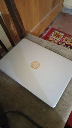 hp core i5 8th generation , contact no : 03475947582