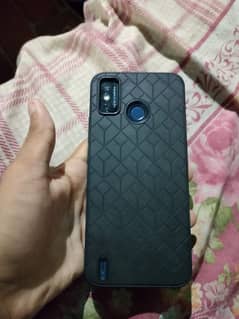 Tecno spark 6 GO