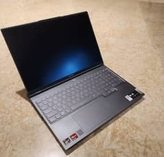 Lenovo Legion Pro 7    completely Box