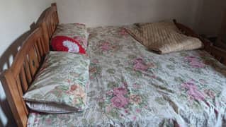 pine wood bed