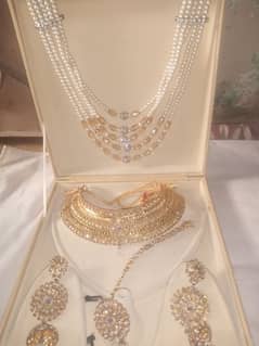 jewellery set