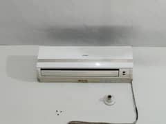 Haier 1 Ton Simple Ac