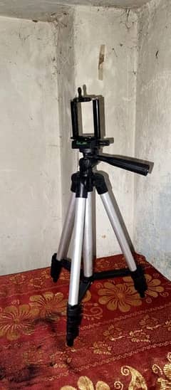 Tripod
