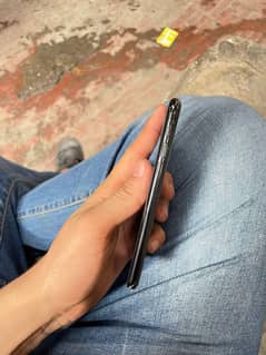Am selling My iphone Xs