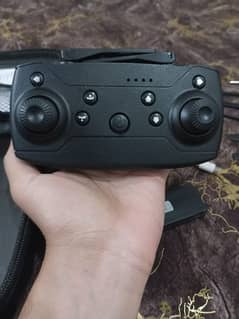 drone camira all ok bss ik per ruk gya hai repair ho jay ga
