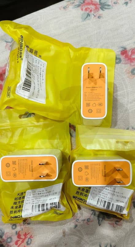OnePlus 13,12,11 -Vivo IQOO 13,12pro charges cable back covers 3