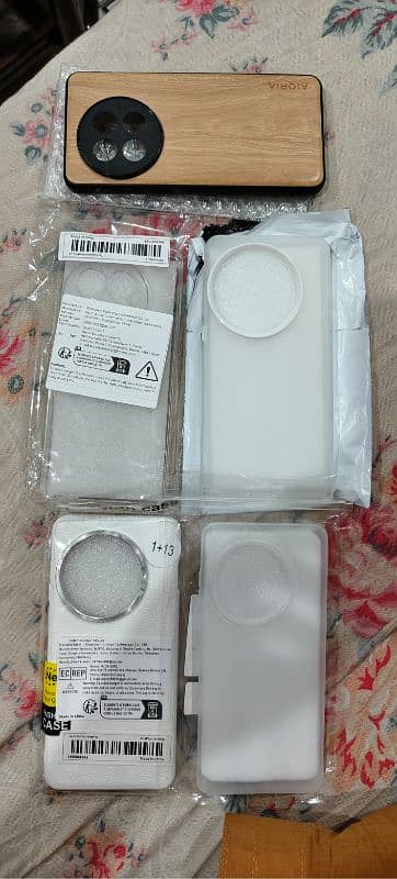 OnePlus 13,12,11 -Vivo IQOO 13,12pro charges cable back covers 5