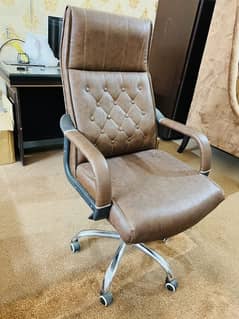 Executive Chair