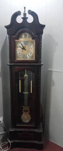 floor clock