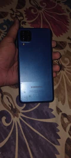 Samsung A12
