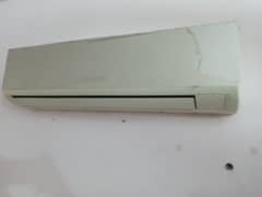 Hair 1.5 Ton Split AC – Powerful Cooling | Excellent Condition!