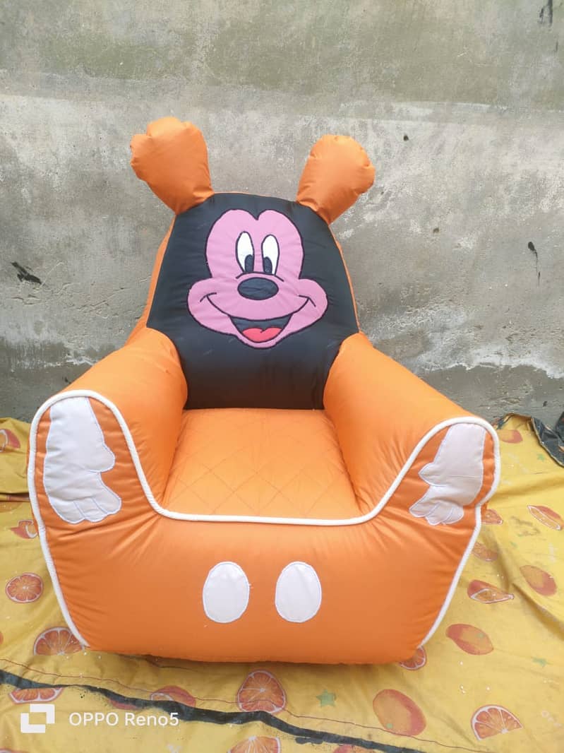 Bean bag /puffy bean bag/leather bean bag /bean bags/customize bags 0
