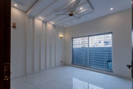 5 Marla Beautiful House For Sale In 9 Town