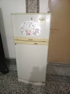 Dawlance mideam saiz fridge