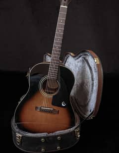 EPIPHONE AJ-100VS WITH HI-VOLTS LEATHER HARD CASE