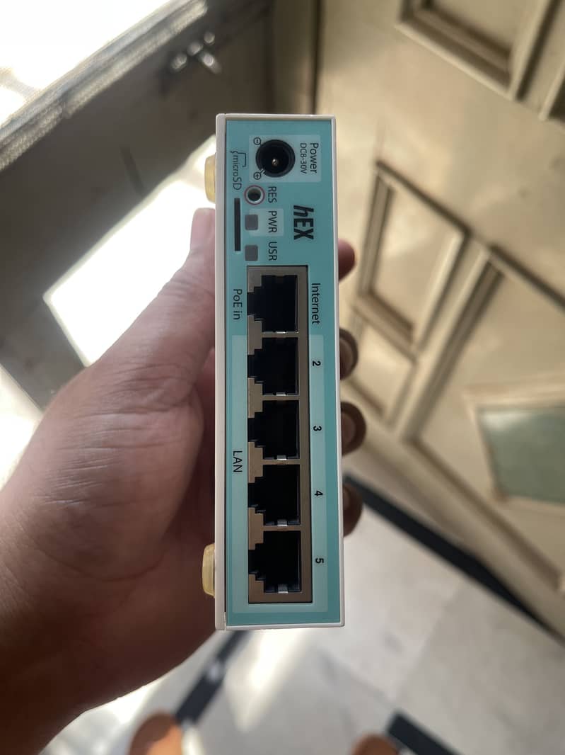 Mikrotik Gr3 / Rb2011 / Rb952ui / Rb951ui / Rb750Gl Available. . 0